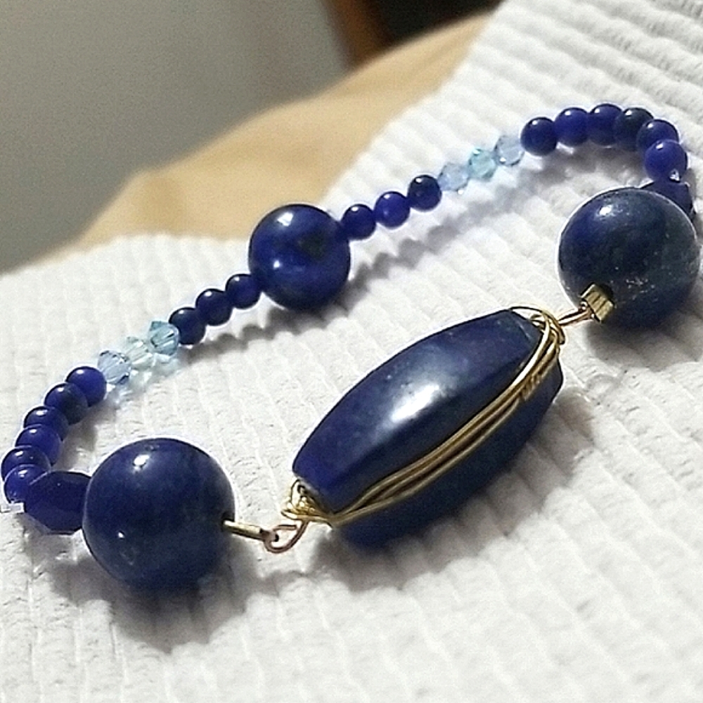 Authentic Lapis Bracelet, yes authentic. Wire wrapped Native Made Unisex
